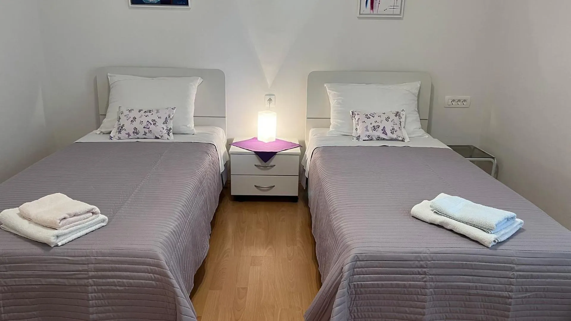 Apartment Juric Nevi 말린스카
