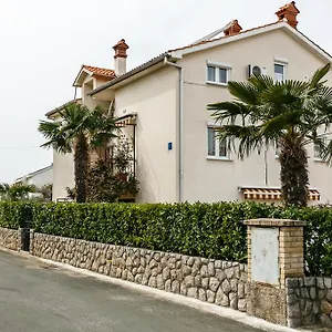 3* Gostinjska kuća Apartmani Cvelic